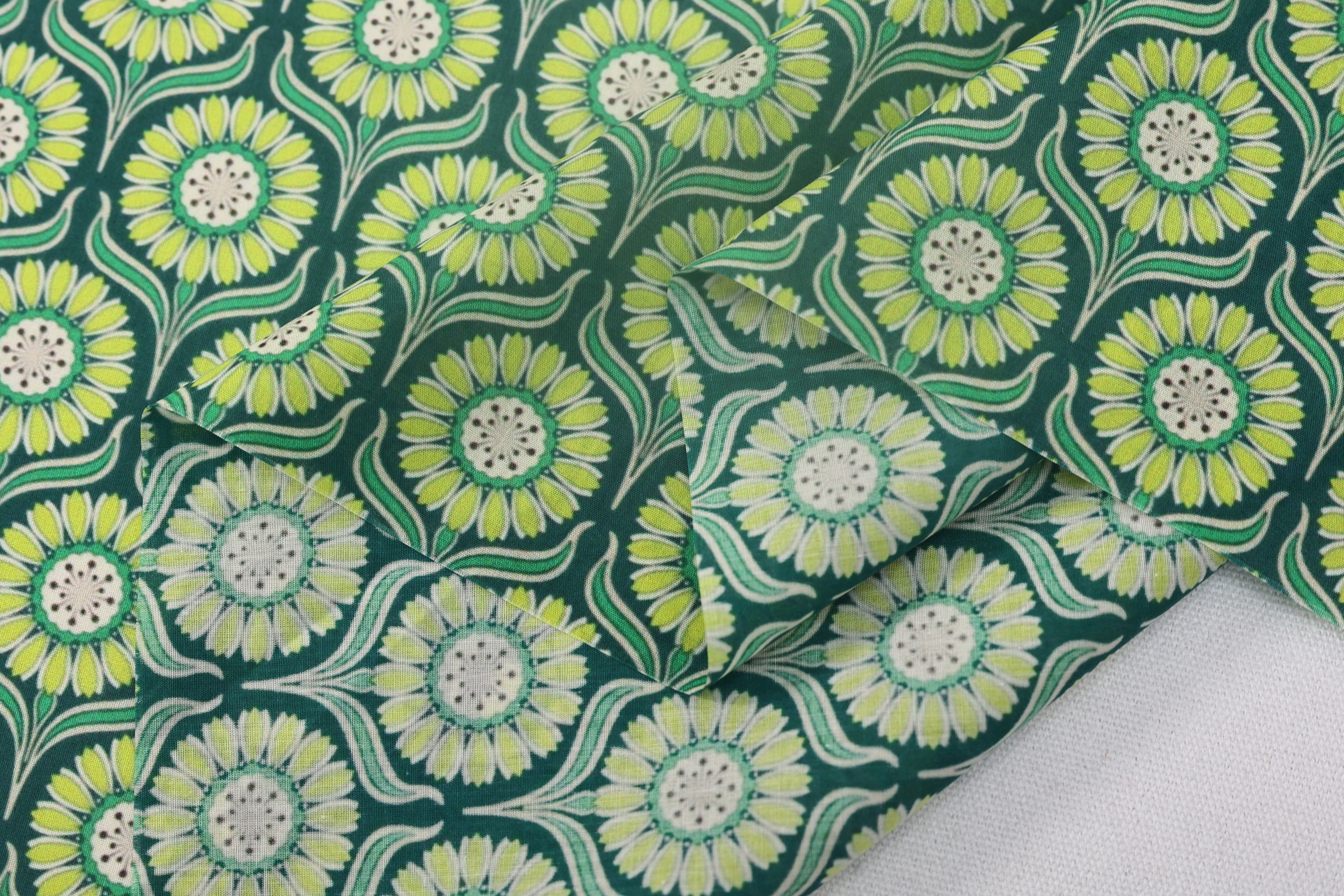 100% Cotton Printed Fabric - Retro Daisy Print, Green and Orange, 73 GSM, Width 145 CM